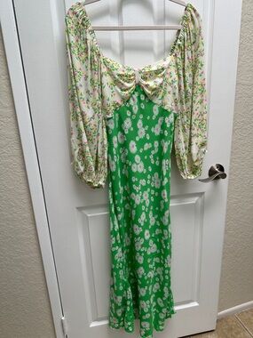 RIXO Green Daisy Maxi Dress with Cream & Pink Accents